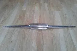 Передний молдинг ЗАЗ 968.