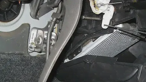 Что с печкой?  Daewoo Lanos  не греет печка  что делать?