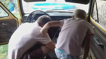 Капсула времяни. Разбор салона заз 968м.