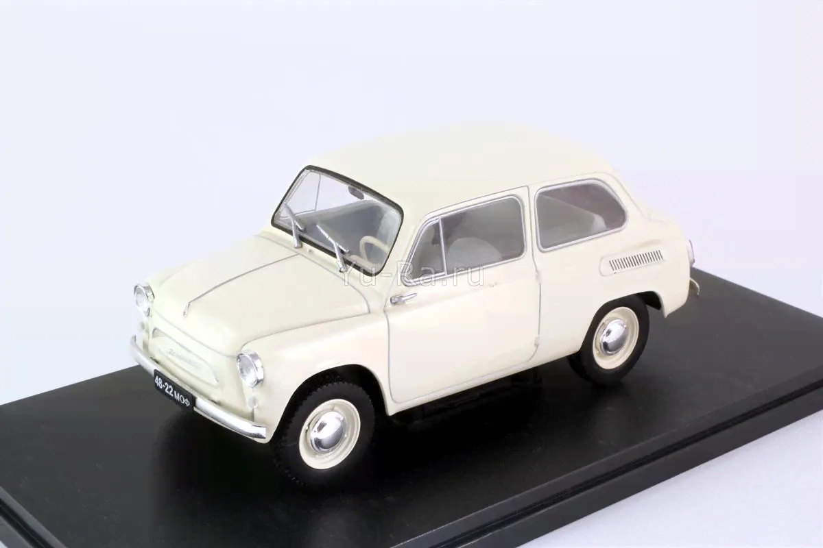 ЗАЗ-965А Запорожец белый 1:24 Легендарные советские автомобили №17
