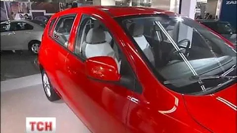 Завод ZAZ презентував новий автомобіль Slavuta Nova